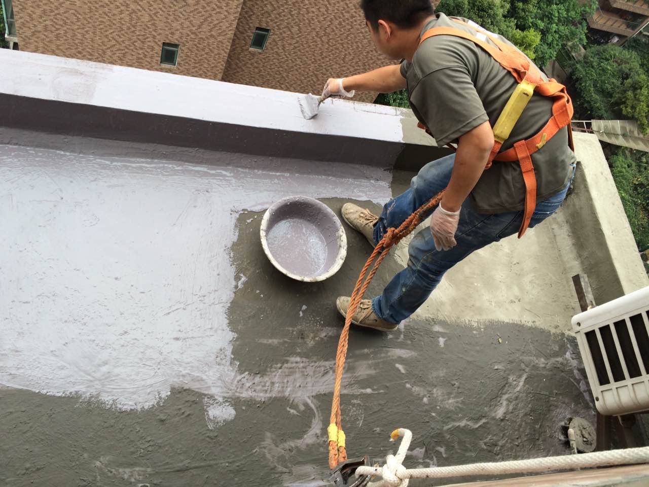 屋頂防水施工公司哪家好,聯系電話,屋頂防水施工公司排名
