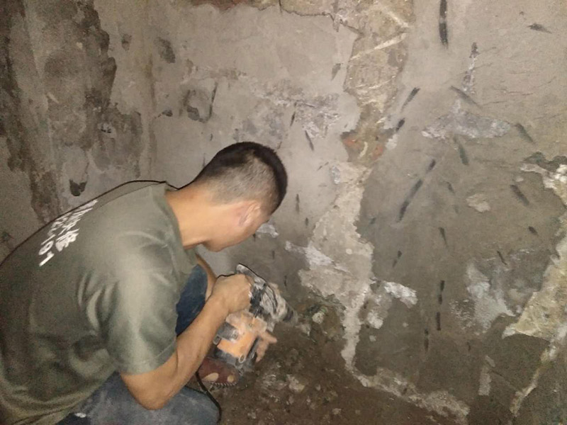 福州墻體滲水怎么修好，福州墻體怎么確定是滲水