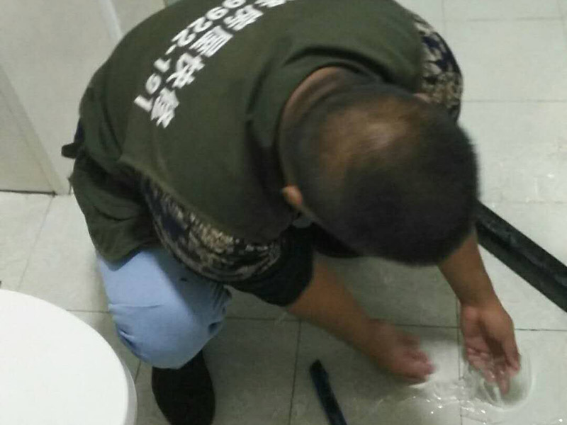 武漢墻壁漏水怎么處理好，武漢墻壁漏水處理要多少錢