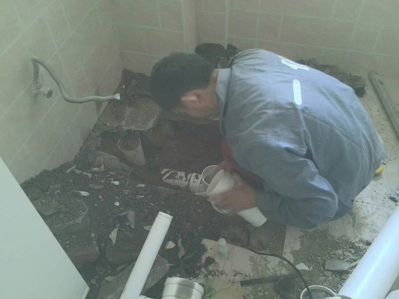 衛生間水管安裝學問大，有順序，有步驟