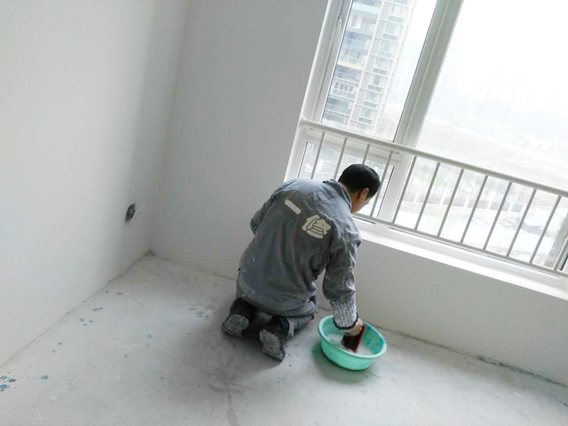 墻面脫落發霉怎么辦？常見墻面問題解決