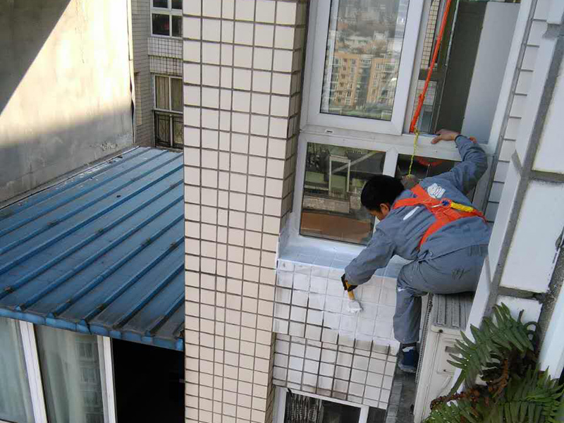 一修木地板安裝、外墻防水、線路安裝、