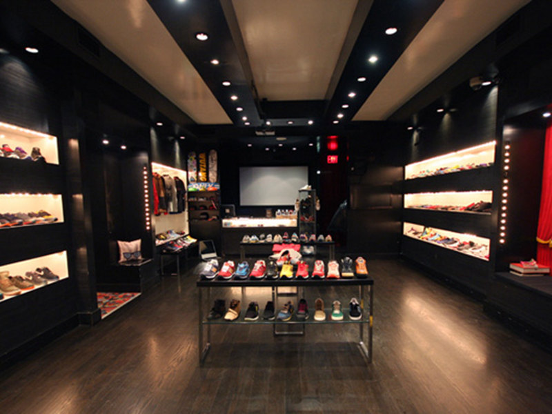 服裝店裝修哪家好,服裝店翻新哪家專業